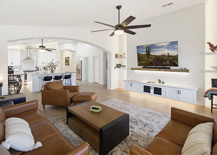 Charming 3Br Litchfield Park Oasis With Pool Family