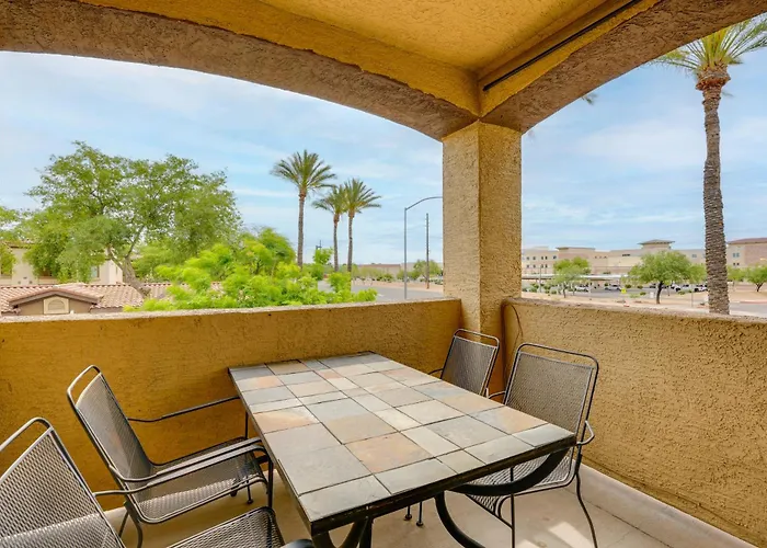 2 Resort-Style Pools! Condo Near Mesa Market Place