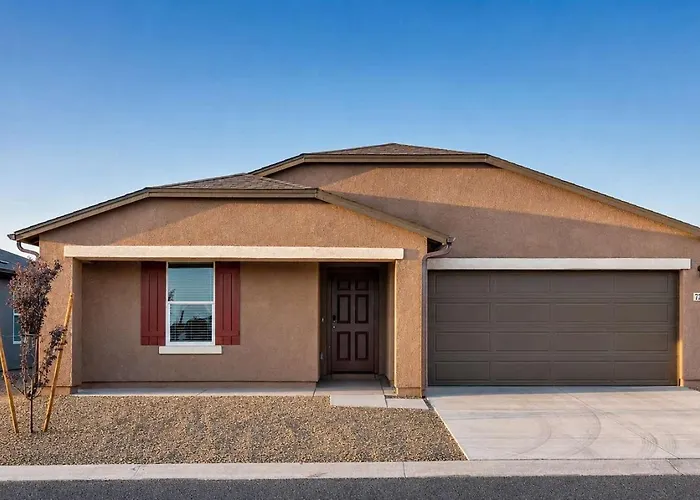 Spacious 4Br Rental Near Downtown Prescott