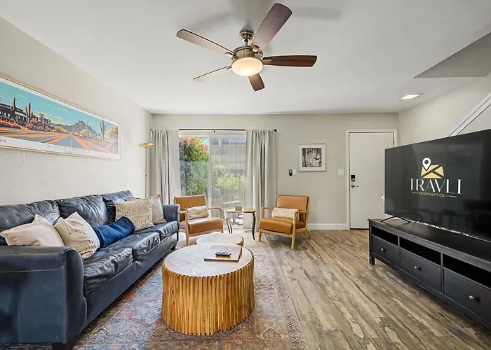 Camelback 352 Resort-Style Stay Near Old Town
