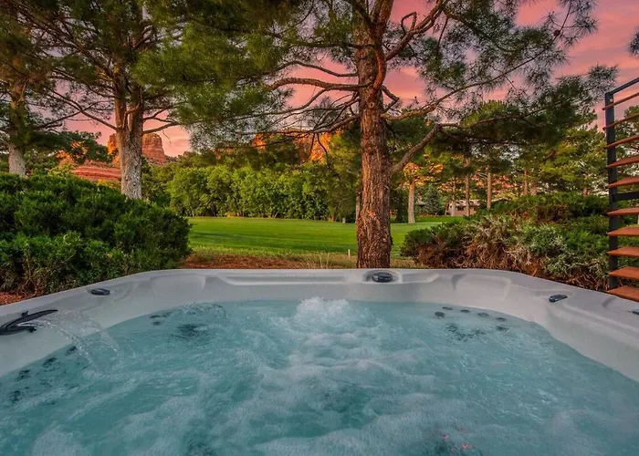 Country Club Location Sedona With Stunning Red Rock Views