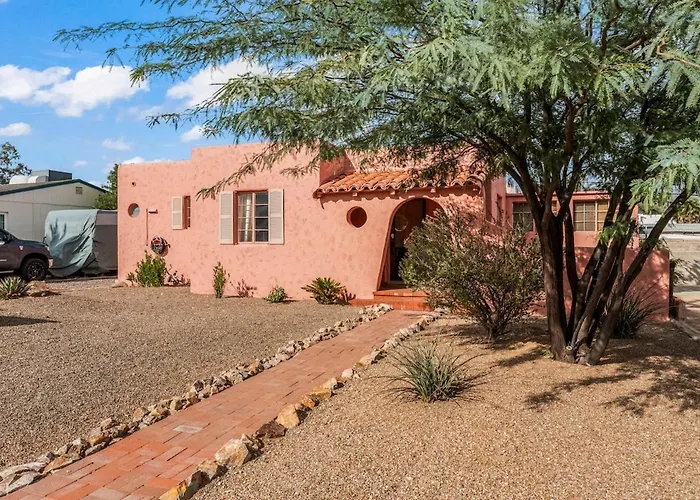 Tres Palmas - 3Bd 2Ba Central Adobe Retreat With Private Pool