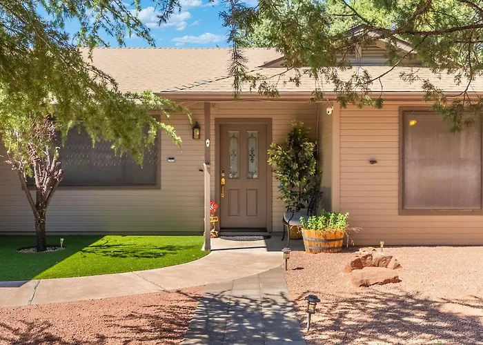 3Br Cozy Retreat Firepit Hot Tub Bbq & Patio