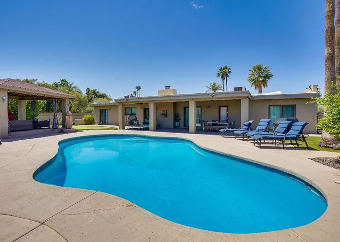 Luxe Pv Estate W/ Private Pool & Sports Court!