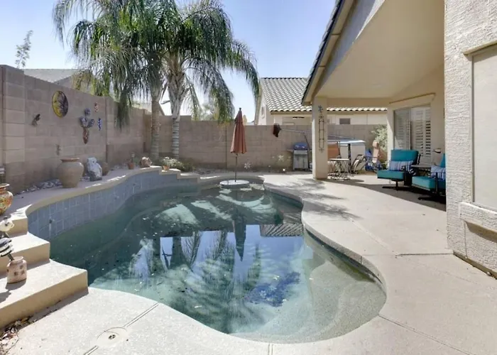 Gilbert Arizona Pool Retreat Near Phoenix Pet Friendly 3Br Home With Great Wifi