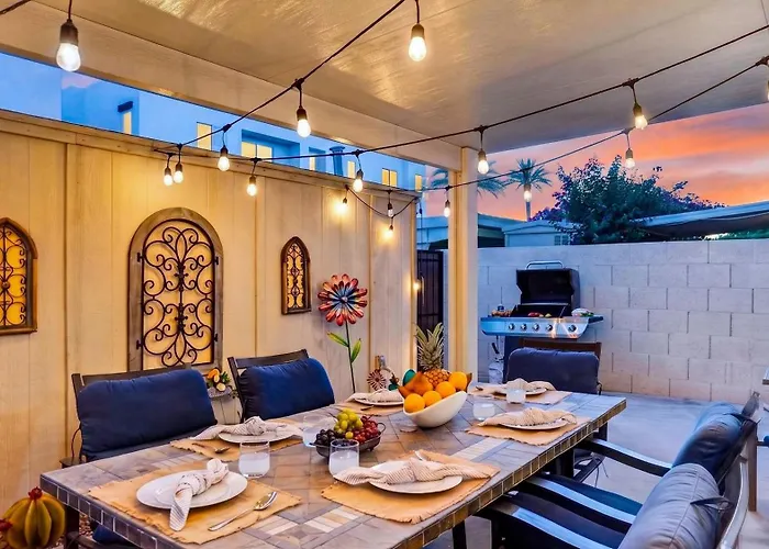 Saguaro Social By Avantstay