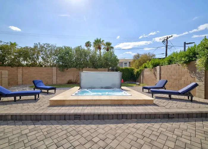 Peaceful-Minutes To Old Town -Mayoclinic -Hot Tub- Pool Table