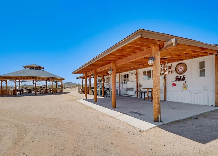 Great For Families! Mtn-View Getaway In Maricopa