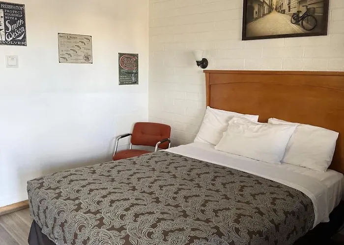 Highlander Room 9 Private Room Near Route 66
