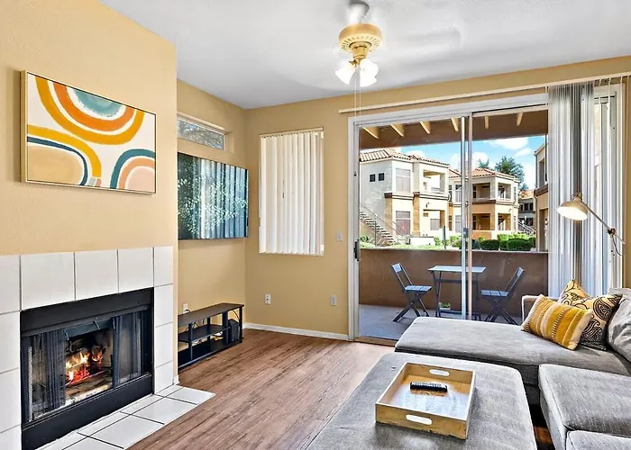 Chic Downtown 1Br With Resort Pool & Gym