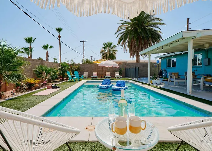 Desert Dream - Private Pool - Mins To Old Town