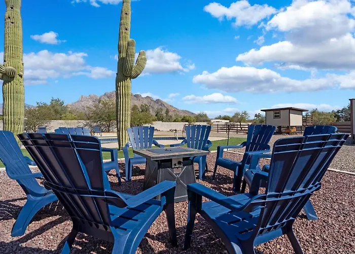 Adorable Casita With Outdoor Entertainment