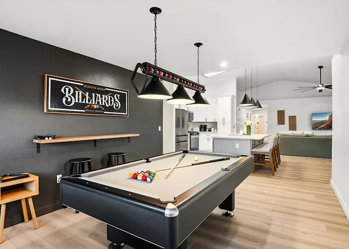 Epic Sedona Stay Heated Pool Spa Yogastudio Games