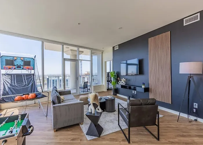 Upscale Phx Stay Pool Gym Balcony Wd Parking