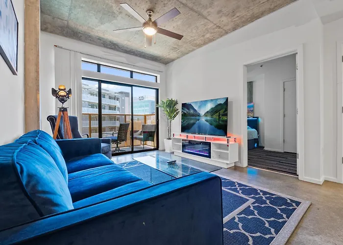Phoenix Scholars Loft