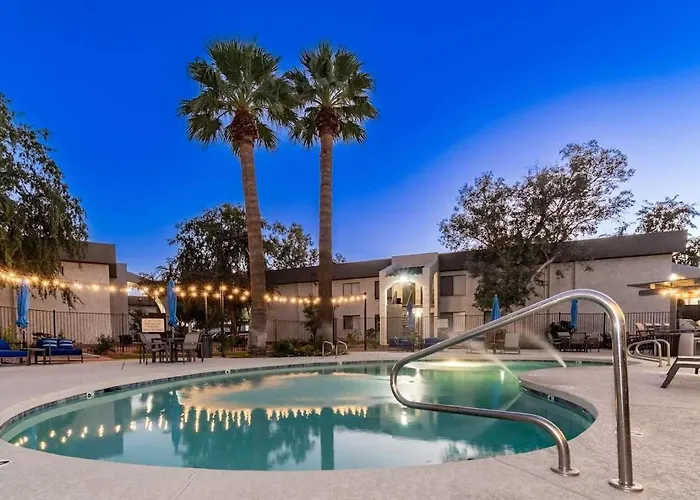 2Br Modern Mesa Stay Near Dt With Pools & Gym