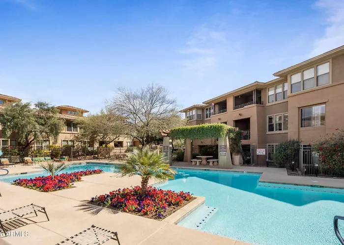 N Scottsdale Grayhawk Desert Oasis