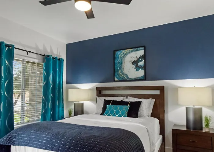 Golf Getaway Luxury Suite Walk To Tpc Scottsdale