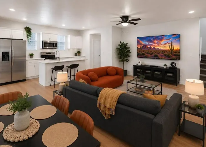 Modern 3Br Getaway Near Downtown Phoenix Hotspots