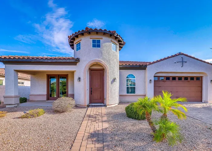 'Rapt Expression' Queen Creek Home W/ Patio!