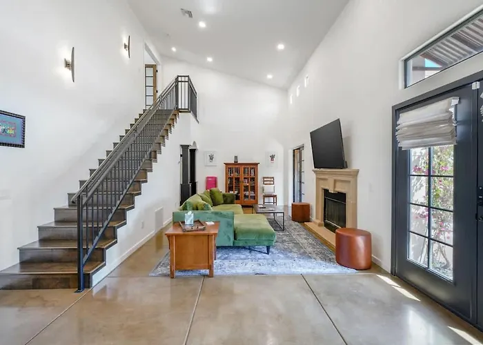 Pet Friendly-Walk To 4Th Ave & Downtown
