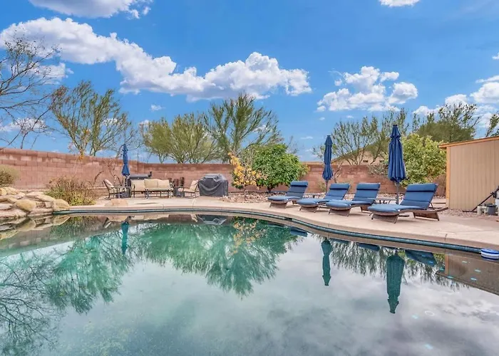 Spacious Home With Pool & Bike Access