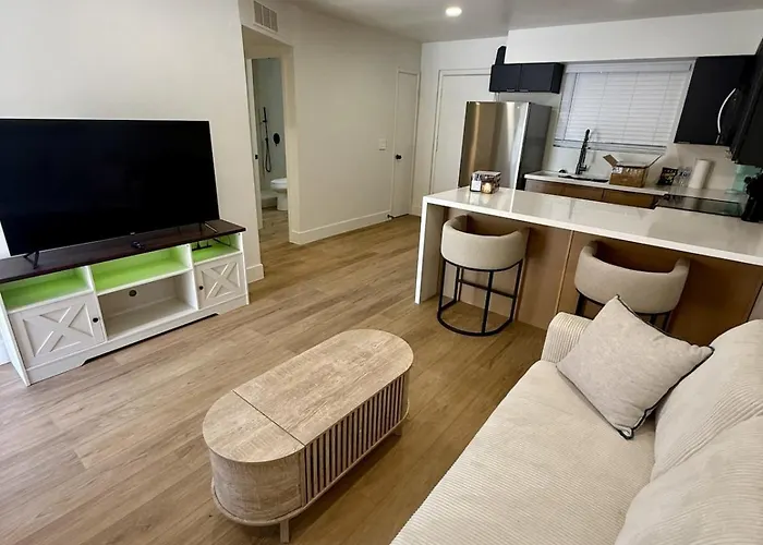Arcadia Lite Unit 7 Your Quiet Retreat Away