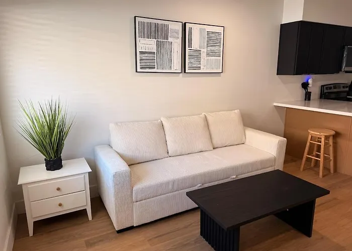 Arcadia Lite Unit 3 Near Old Town