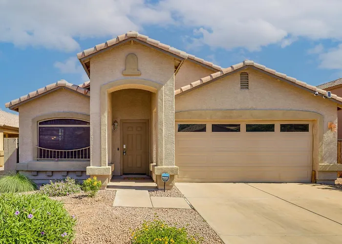 Swim, Golf, Unwind! Queen Creek Home W/ Patio