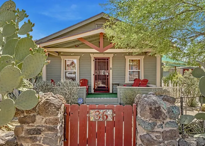 Experience Tucson At Casa Linda In Menlo Park