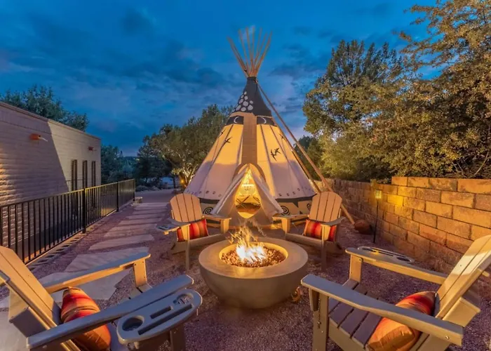 4Br Sedona Retreat With Grotto Style Pool And Hot Tub