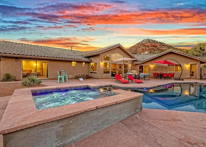 Serene Retreat - 2 Acres, Firepit, River Access