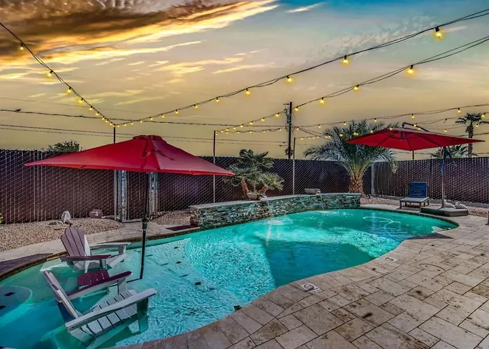 Serene Stay | War Eagle | Pool | Games | Familyfun