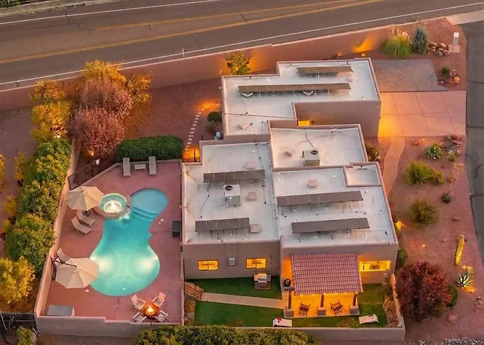 Red Rock Views - Heated Pool, Spa, Firepit, & Billiards - Luxe 6Br Sedona Retreat