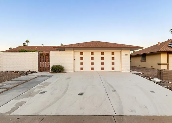 Grand Haven I 3 Bedroom Ensuite, Courtyard, Sunsets