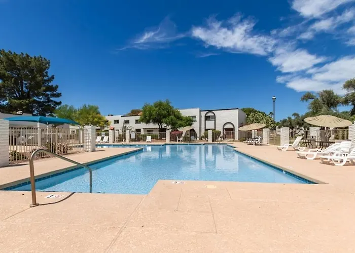 The Sonoran Modern