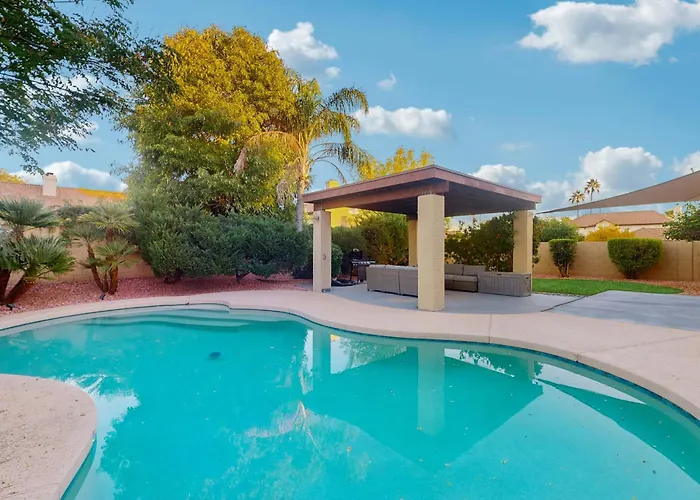 Scottsdale Poolside Hideaway