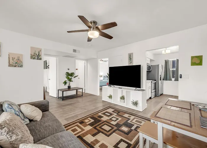 Modern 2 Bed Apt Near Honorhealth Asu And Tempe Town Lake Free Parking