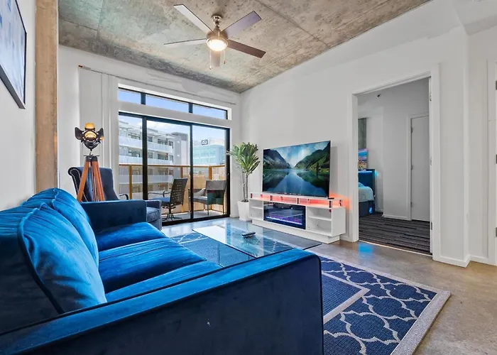 Phoenix Scholars Loft