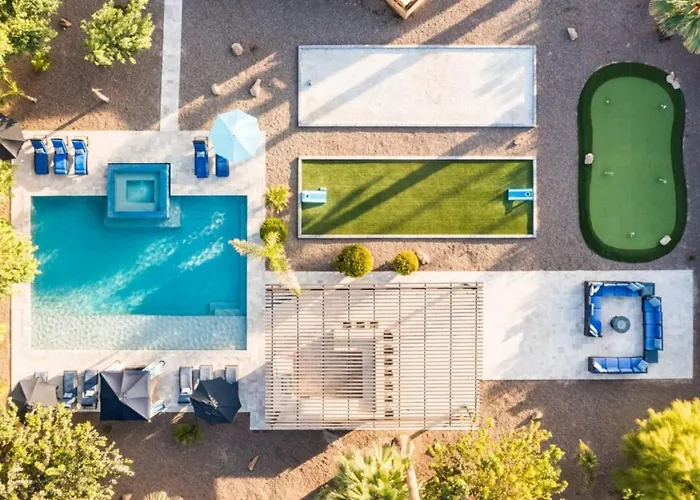 The Sun Valley Estate
