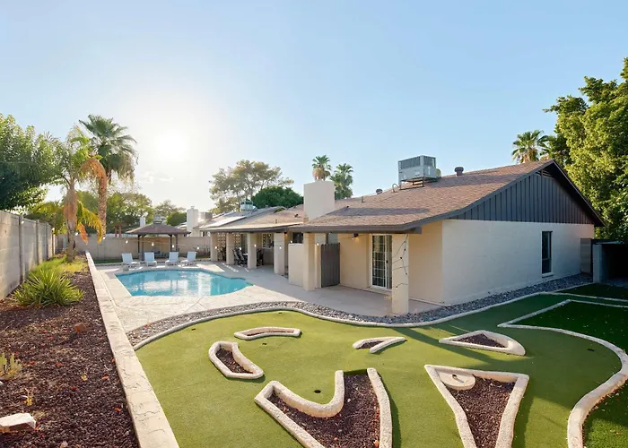 Sunnyside - Pool - Putting Green - Mountain Views