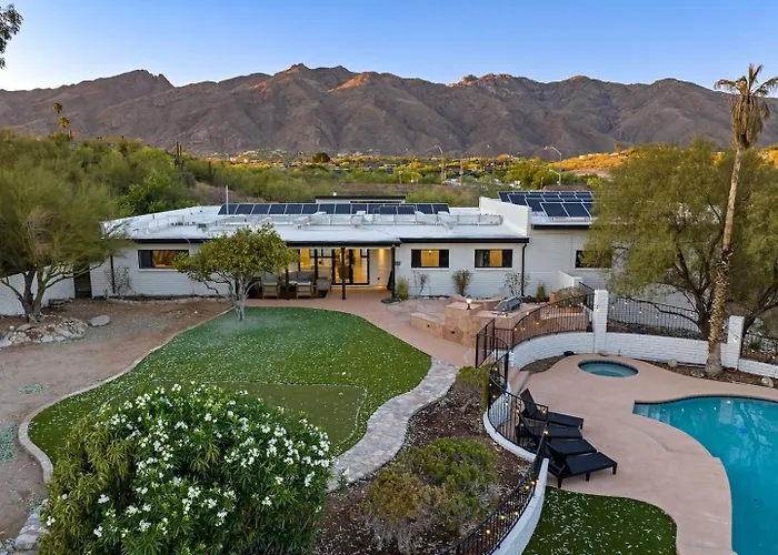 Designer Luxury Home Wpool Hot Tub Foothills