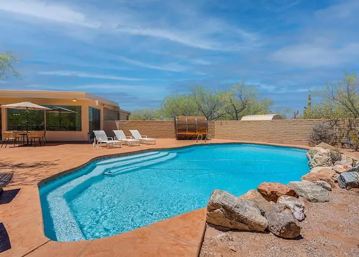 Desert Vibes With Pool Sauna & Game Room