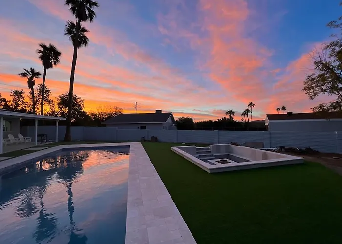 Petey'S Paradise In The Heart Of Scottsdale