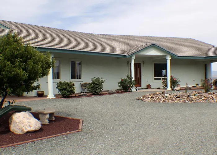Delightful Suite With Two Bedrooms And Stunning Mountain Vistas Near Cottonwood, Arizona