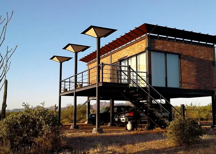 Sophisticated Desert Cabin Near Scottsdale, Arizona