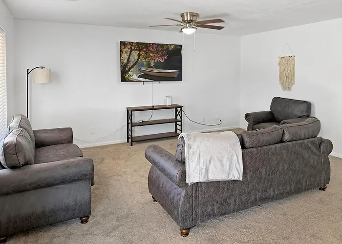 Pet-Friendly 4Br Casa Grande Home Garage Yard