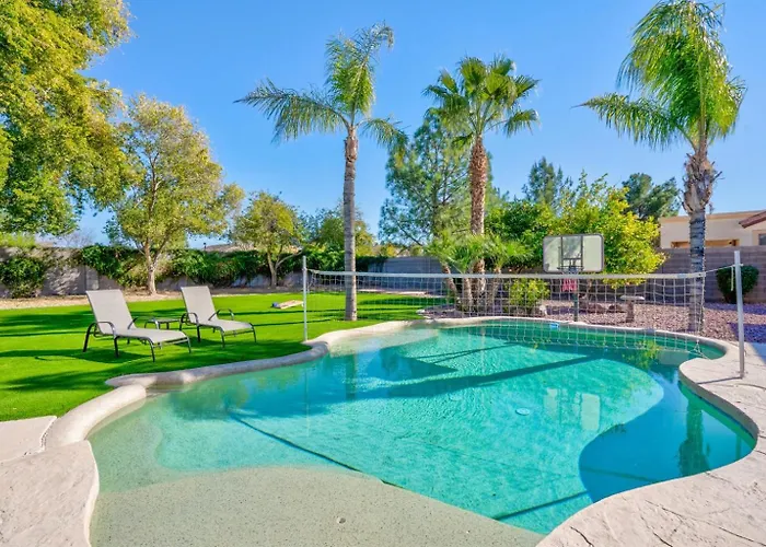 Backyard Of Dreams W Heated Pool!