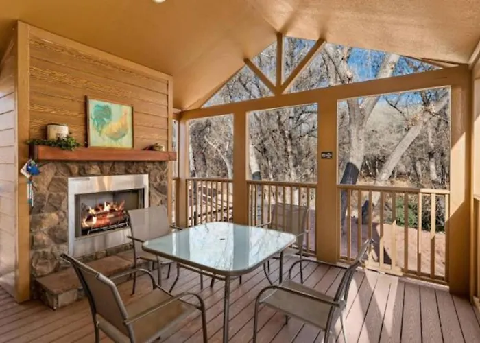Cozy Creek Side Cabin 91 Near Verde Hot Springs