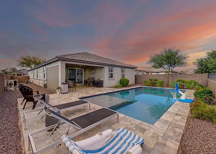 4Br Stay Near Westgate - Heated Pool Fire Pit & Bbq